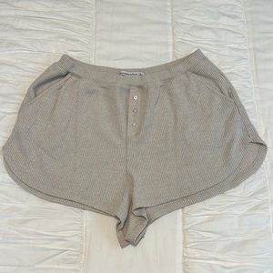 Abercrombie & Fitch oatmeal colored waffle knit shorts